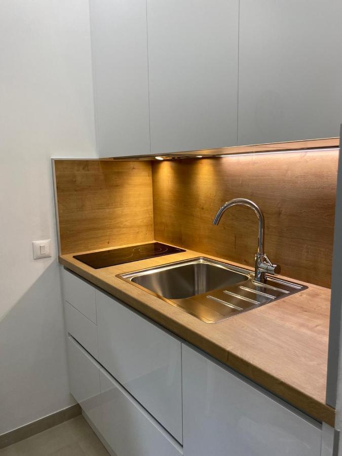 Apartmani Dorijana ヴルサル エクステリア 写真