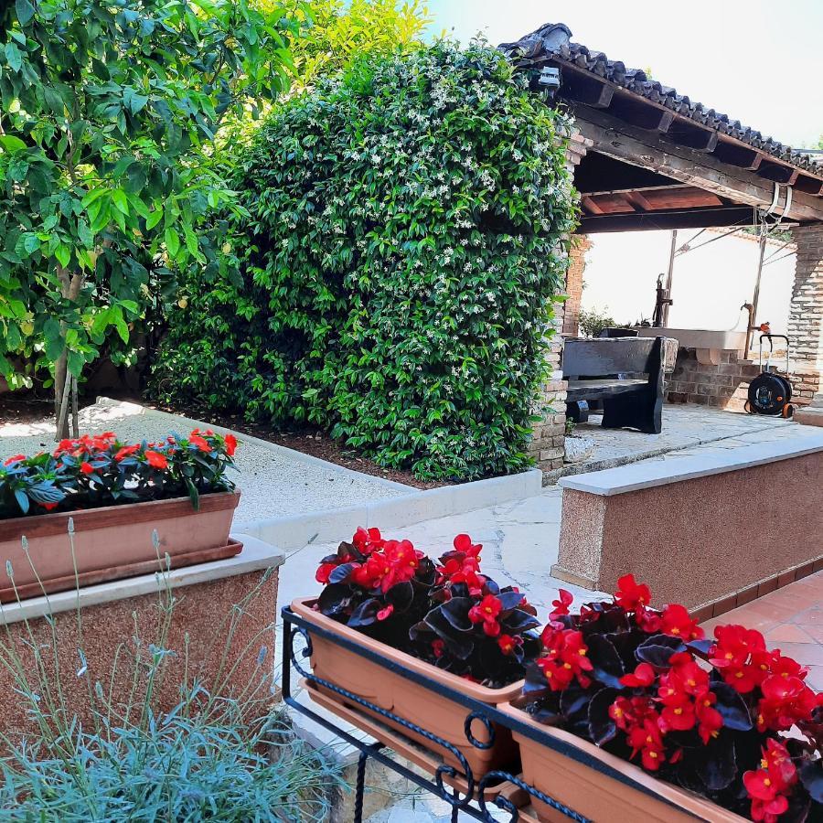 Apartmani Dorijana ヴルサル エクステリア 写真